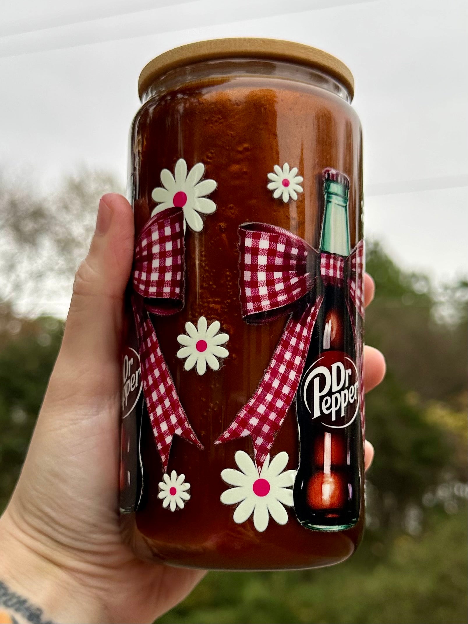 Soda Wrapped in Bows & Flowers with Mica Shift- 16oz Glass