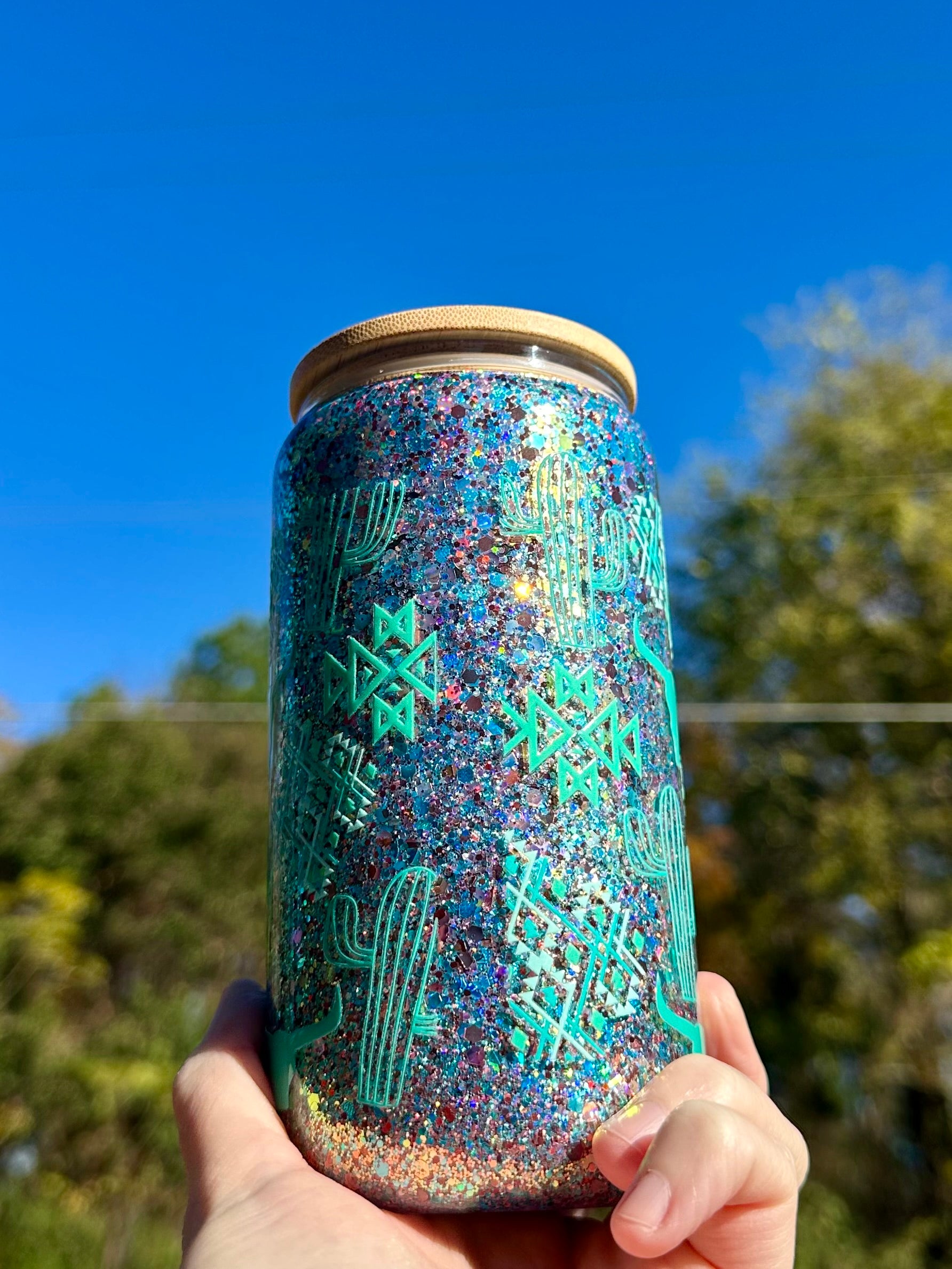 16oz glass Mama tumbler side view showing western pattern