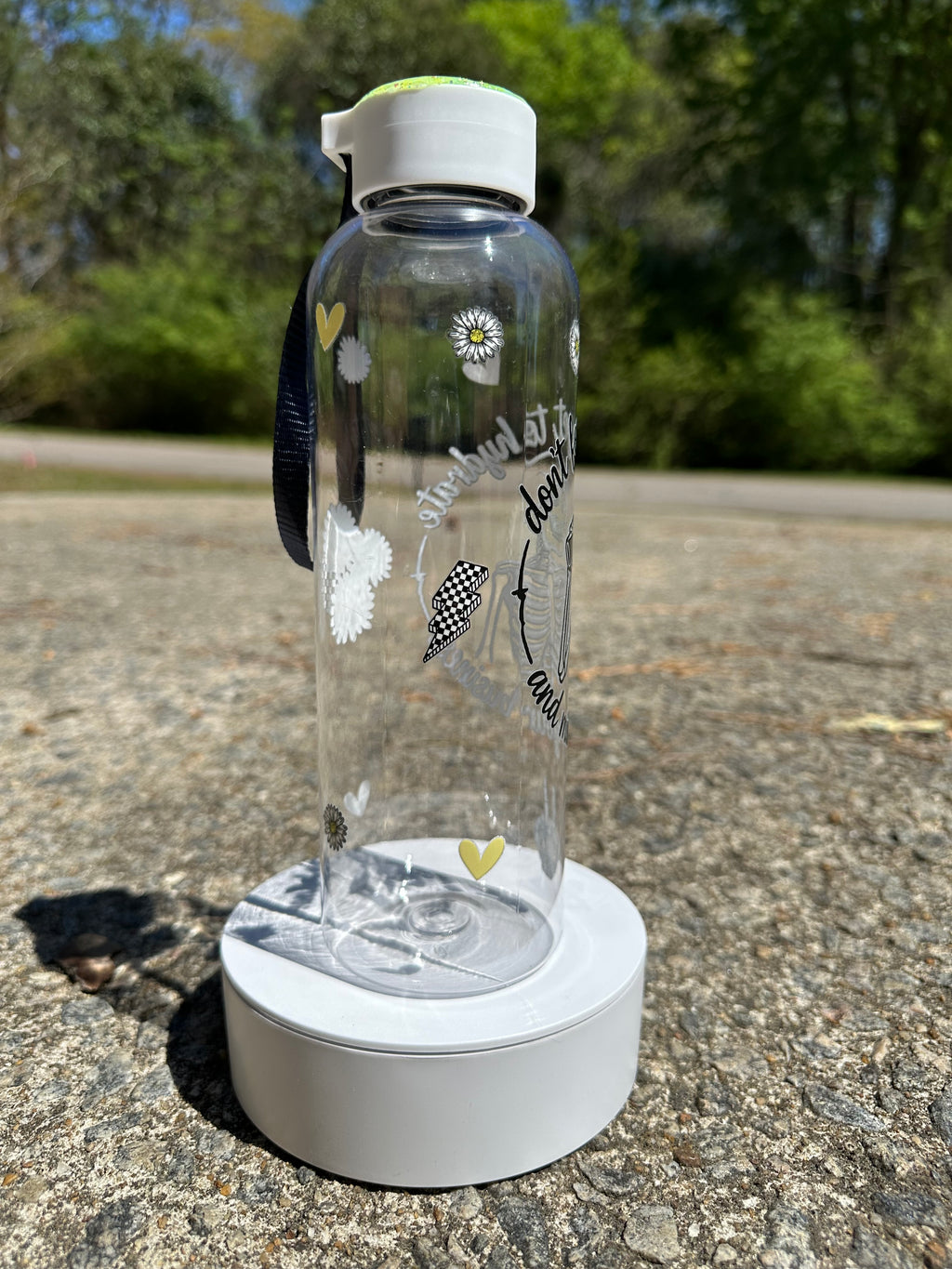 Don’t Forget to Hydrate & Mind Your Business Water Bottle – Funny Water Bottle, Aesthetic Motivational Drink Bottle, Gift for Her