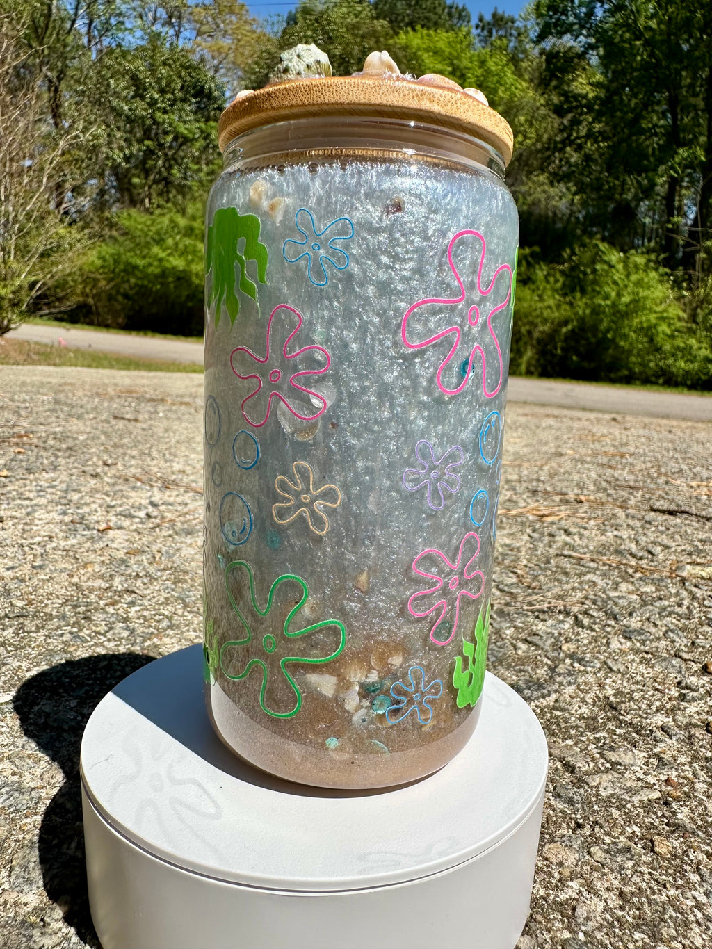 Beach Seashell Glass Tumbler – 16oz Coastal Aesthetic Can Cup with Bamboo Lid | Iced Coffee Glass | Beach Lover Gift