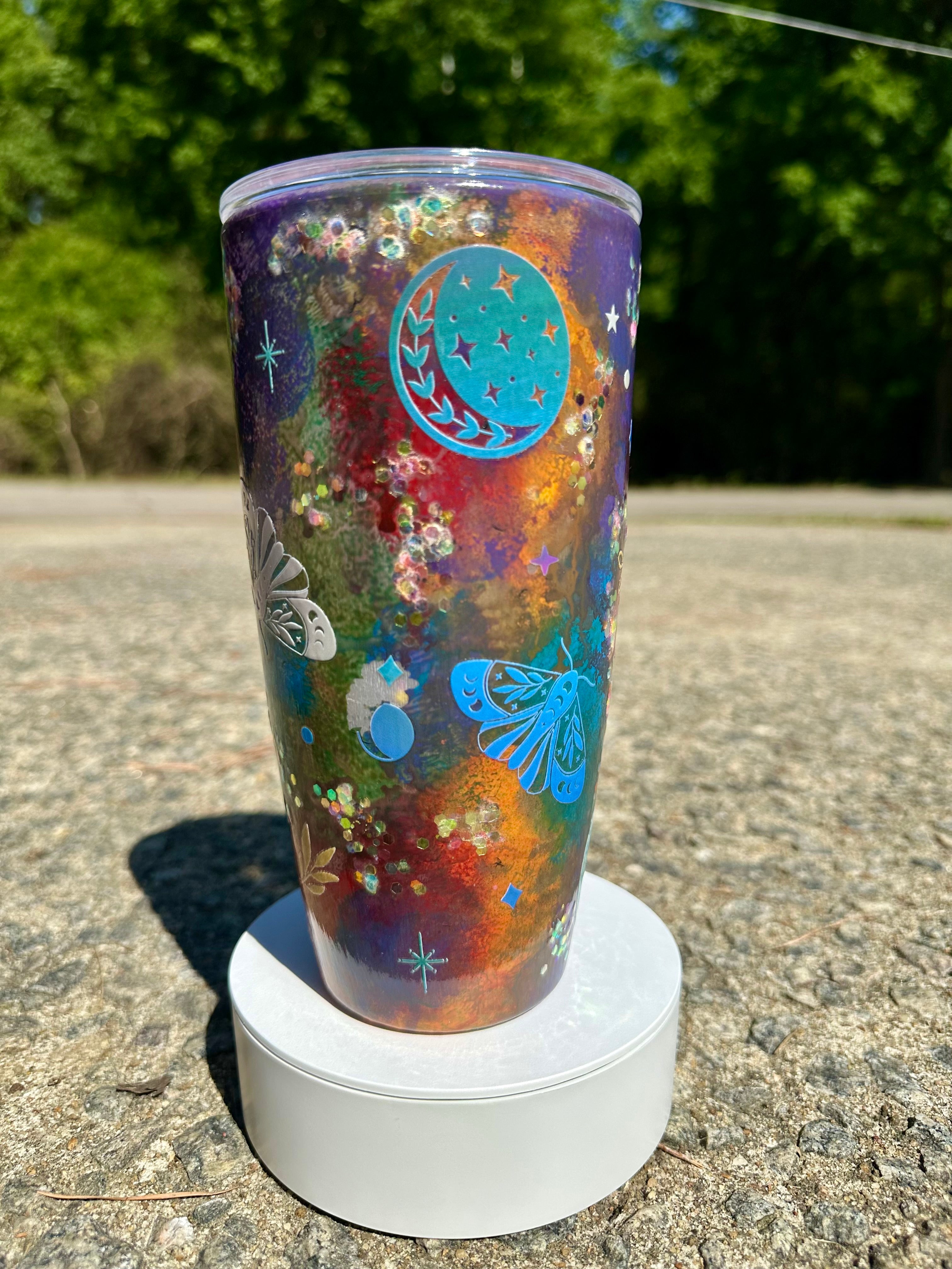 24oz Snowglobe Tumbler | Blue Cat Eye Glitter, Rainbow Tie Dye Cup