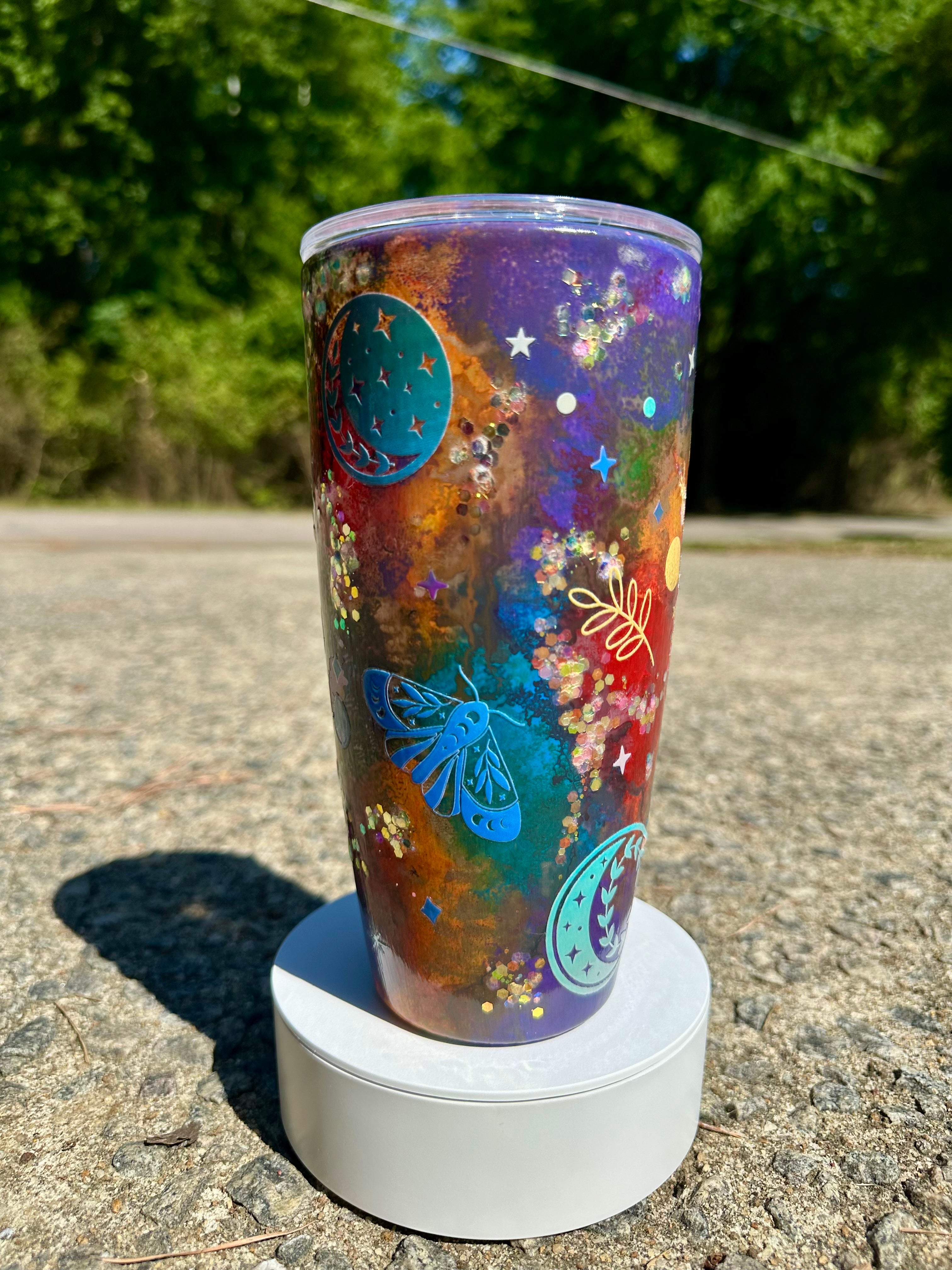 24oz Snowglobe Tumbler | Blue Cat Eye Glitter, Rainbow Tie Dye Cup