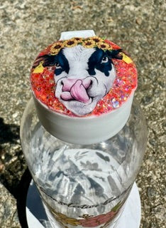 Sassy Cow Water Bottle – Cute Farm Animal Tumbler, Insulated Drink Bottle, Funny Cow Lover Gift for Women, Aesthetic Hydration Bottle
