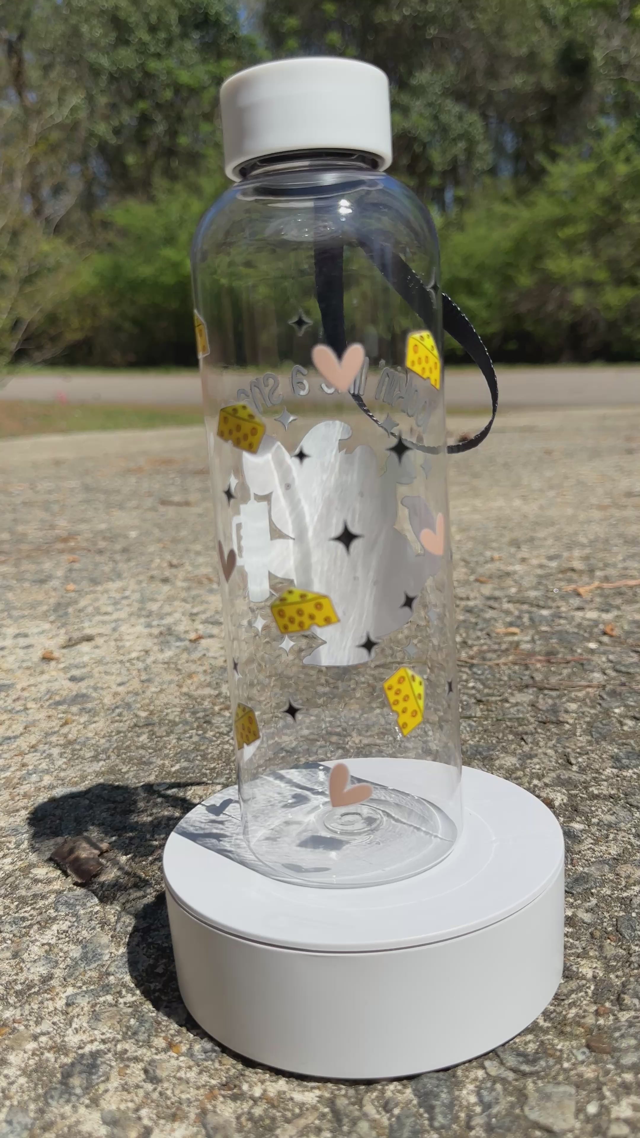 Lookin Like a Snack Water Bottle – Cute Funny Water Bottle, Aesthetic Hydration Bottle, Trendy Gift for Her