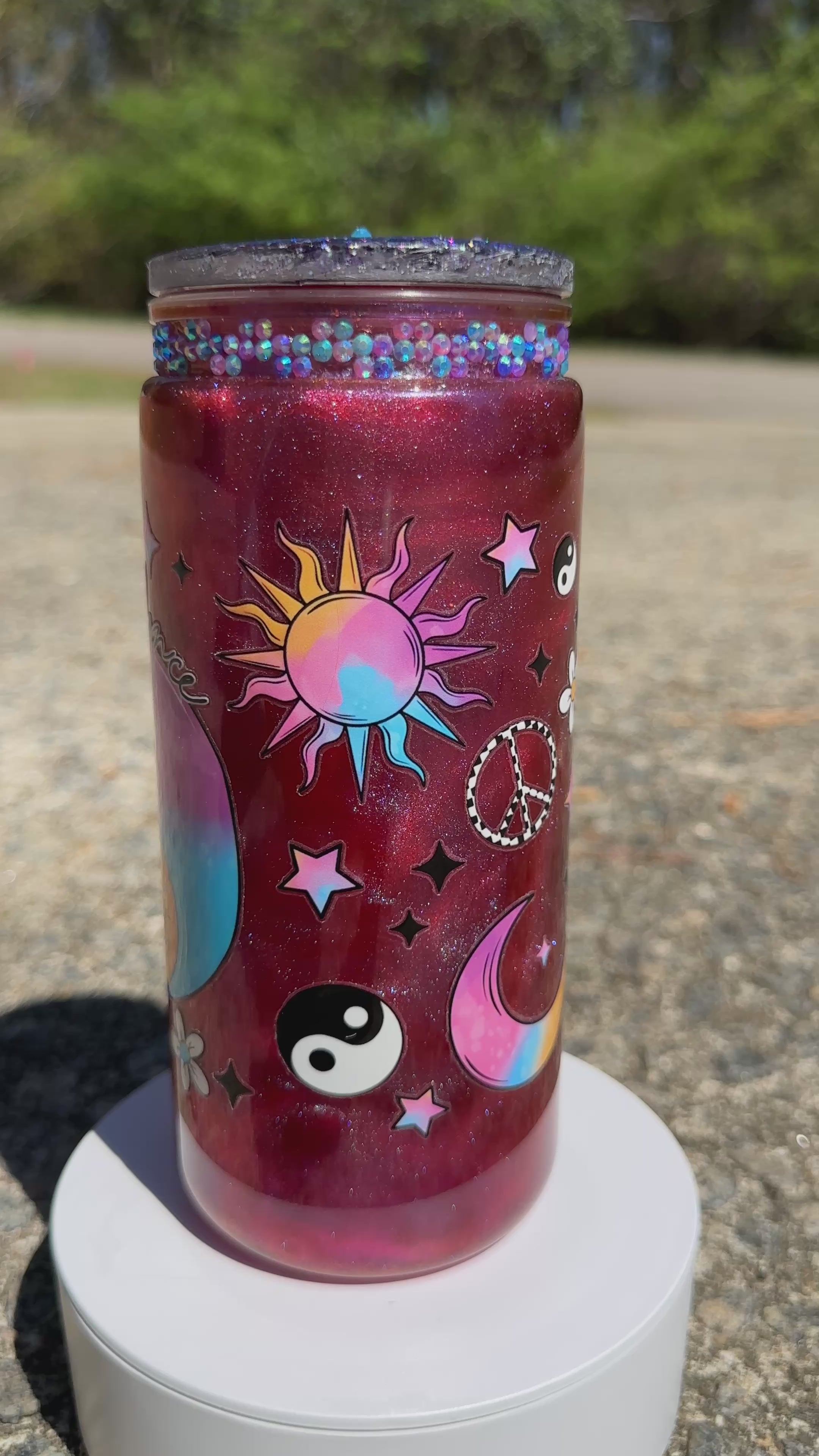 Find Your Balance Tumbler – 20oz Cat Eye Effect Acrylic Cup, Aesthetic Gradient Drink Cup, Insulated Iced Coffee Tumbler, Motivational Gift for Her